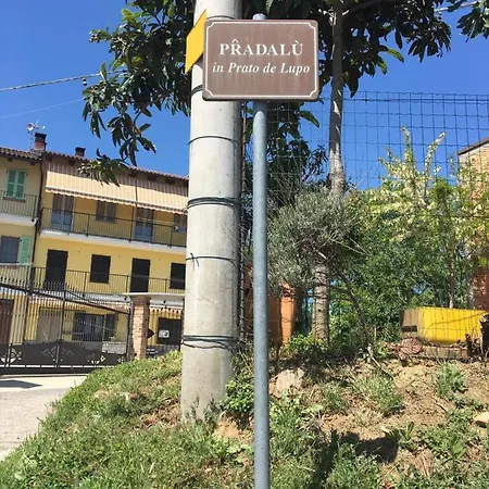 Takápradalù * Cisterna dʼAsti